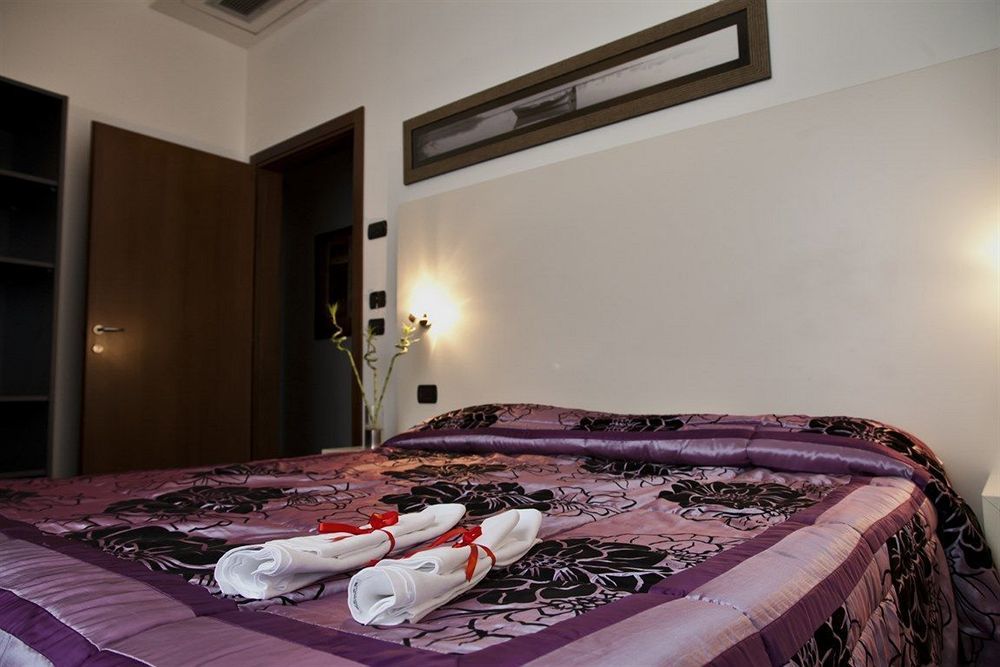 Zen Room Ferrara Eksteriør bilde